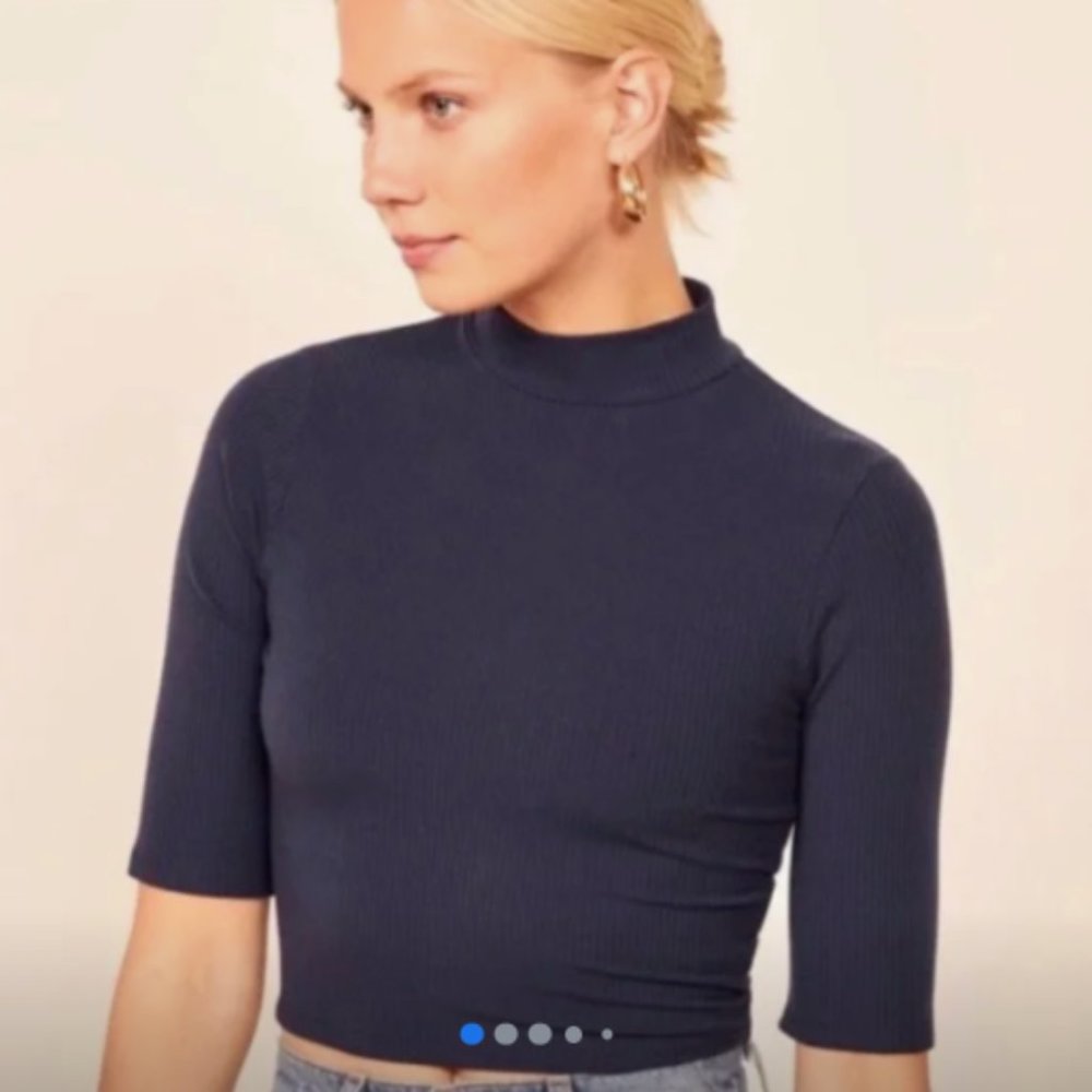 Reformation EUC Tara Top Navy Blue Ribbed Mock Turtleneck Short Sleeve Top Sz L